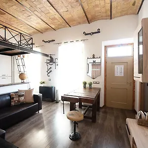 House Borgo Pio 195 , Roma Italia